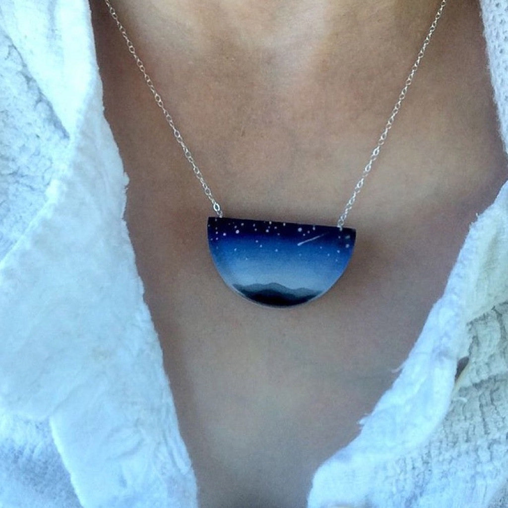 Model wearing quiet night necklace