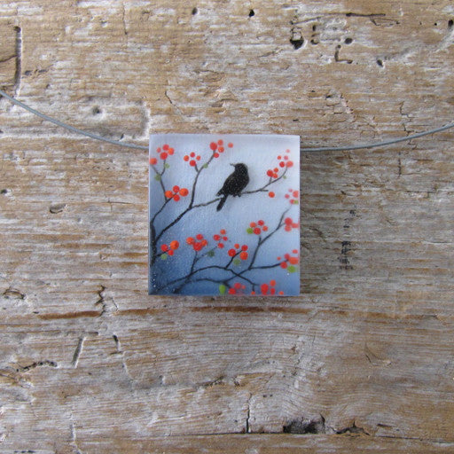 Red berries necklace