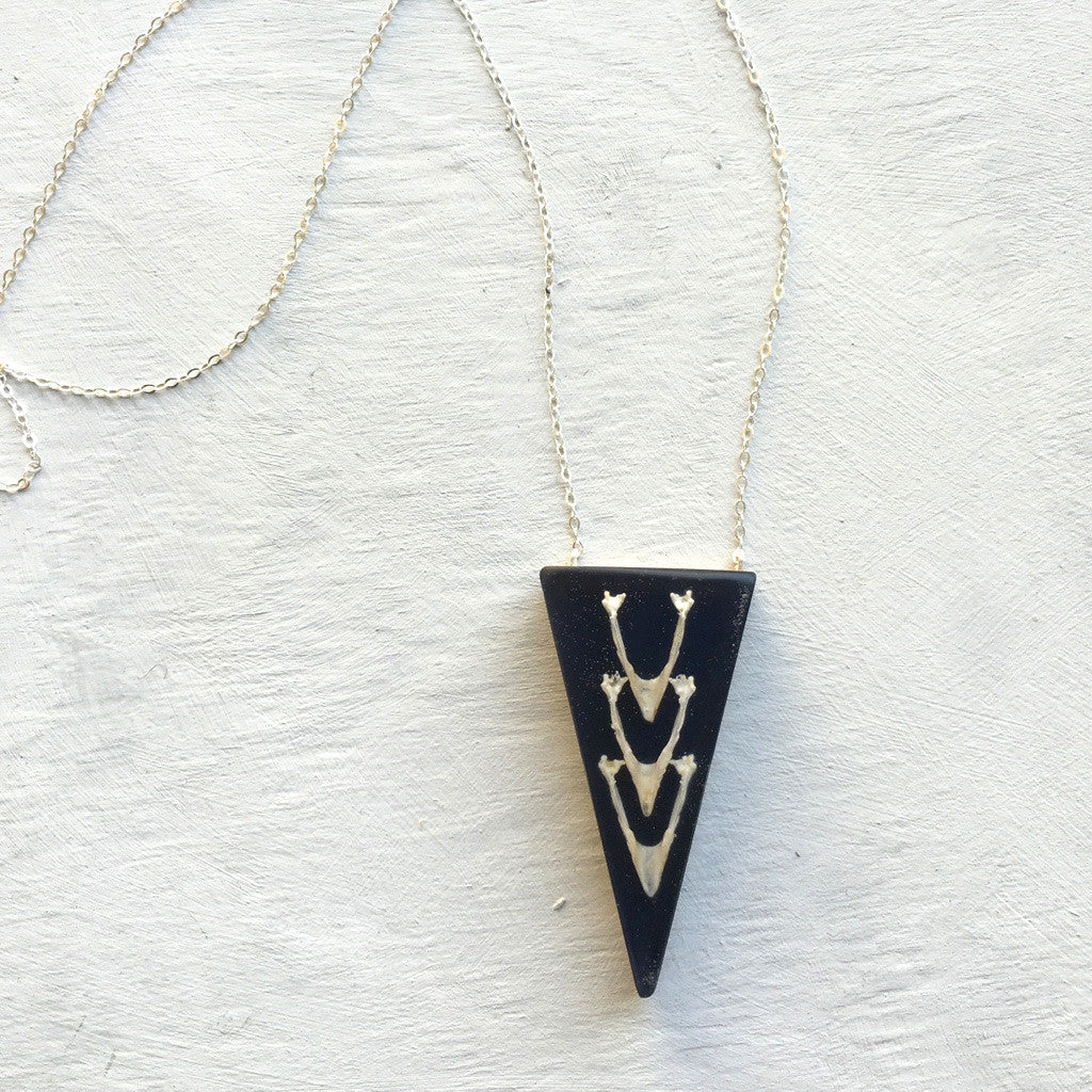 Points necklace