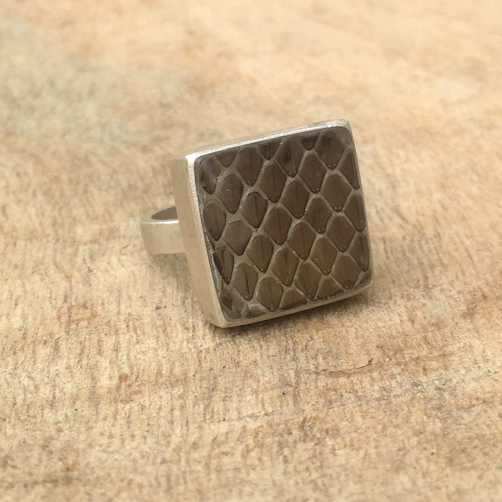 Snakeskin ring